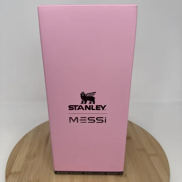 Stanley Messi GOAT Quencher ProTour Tumbler 40oz Pink Insulated Handle Lid Straw - Picture 2 of 12